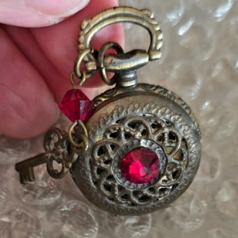 CLEARANCE 6 Markings Filigree Embossed OLD Locket Gemstone Pave  Diamonds final$